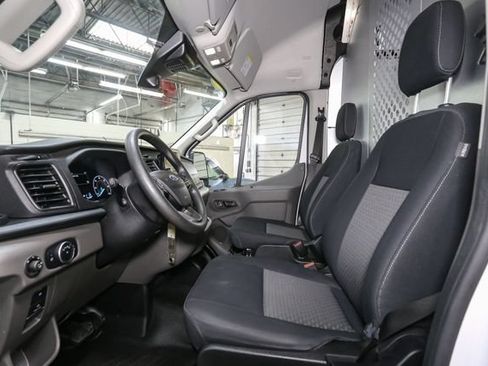Used 2024 Ford Transit 250 148 High Roof AWD image 33