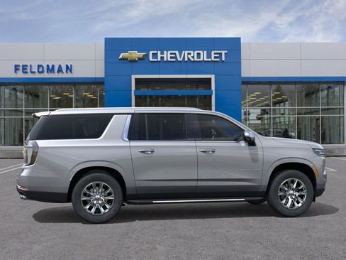 New 2026 Chevrolet Suburban Premier w/ Sun And Tow Package image 5