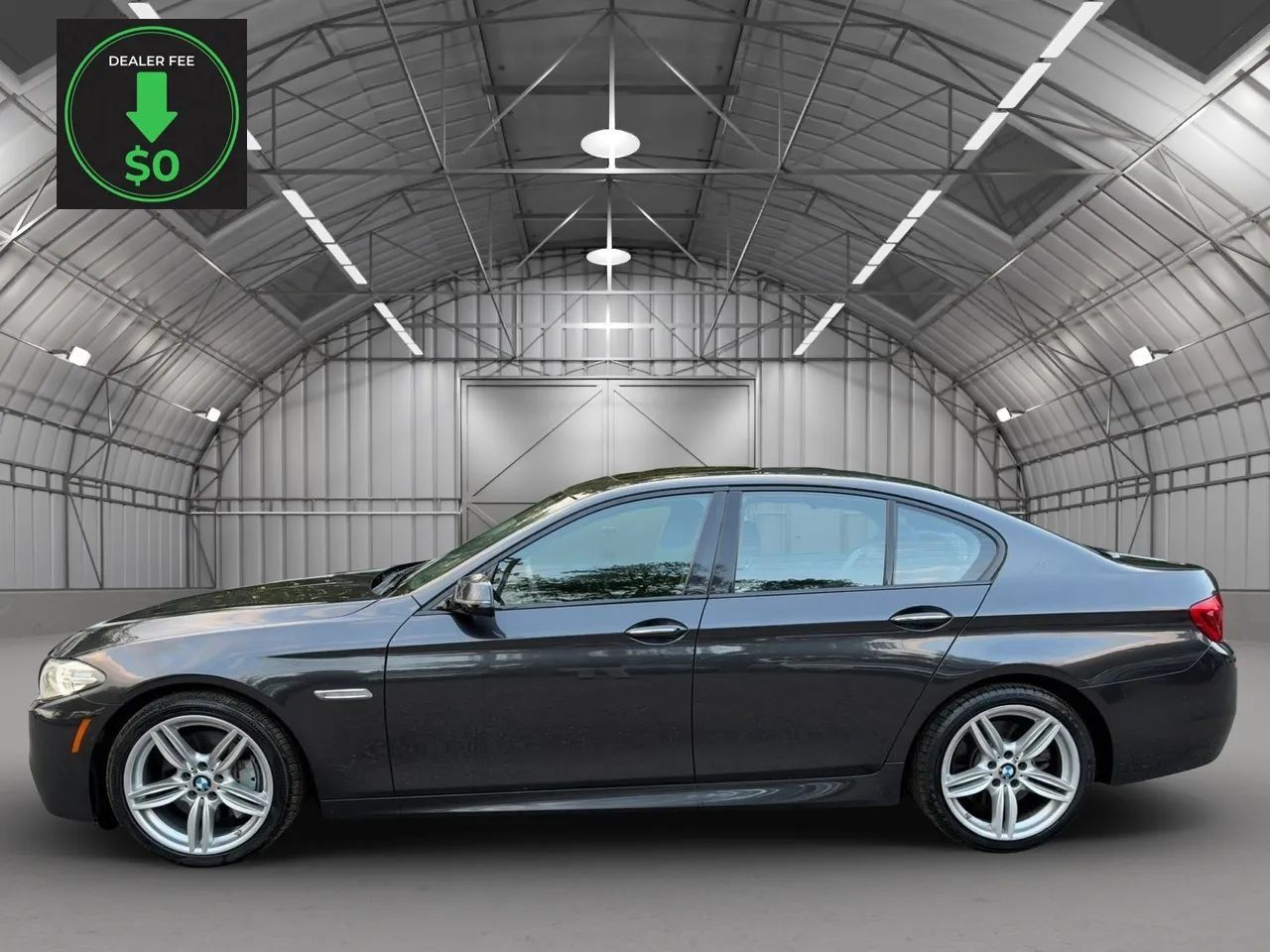 Used 2015 BMW 550i xDrive Sedan AWD/4WD image 2