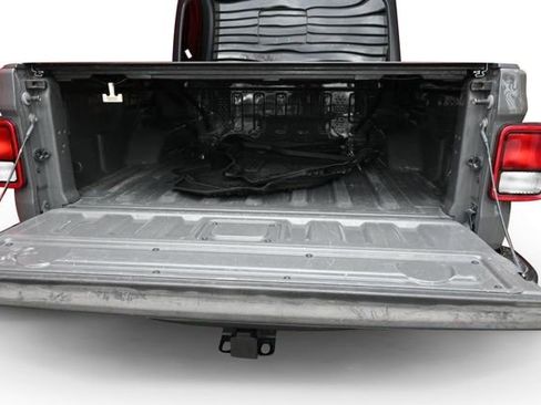 Used 2021 Jeep Gladiator Mojave w/ Trailer Tow Package image 7