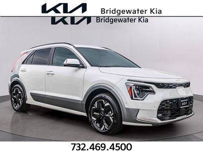 Certified 2025 Kia Niro Wave w/ Wave Preserve Package