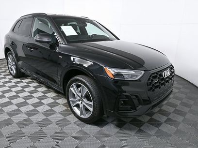Certified 2025 Audi Q5 2.0T Premium w/ Convenience Plus Package