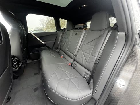 Used 2025 BMW iX xDrive50 image 16