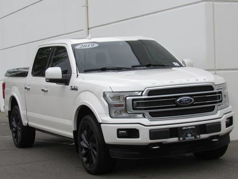 Used 2019 Ford F150 Limited AWD/4WD image 2