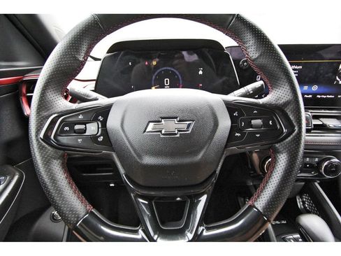 Used 2026 Chevrolet TrailBlazer RS w/ Convenience Package FWD image 14