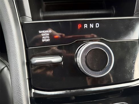 Used 2023 Jeep Grand Cherokee L Limited image 20