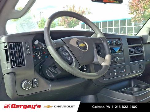Certified 2025 Chevrolet Express 3500 LS w/ Chrome Appearance Package image 12