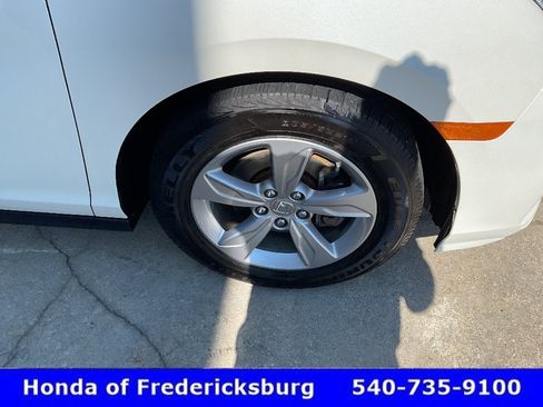 Used 2019 Honda Odyssey EX-L image 13