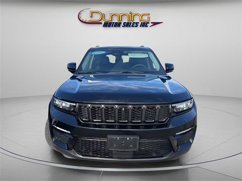 Used 2023 Jeep Grand Cherokee Limited w/ Luxury Tech Group II image 5