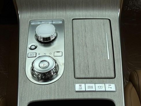 Certified 2025 Genesis G80 2.5T Advanced image 12