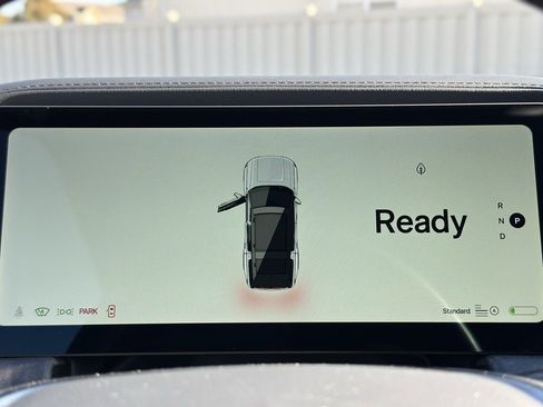 Used 2022 Rivian R1S Launch Edition image 32