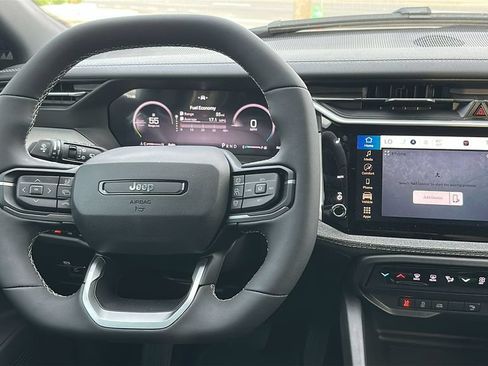 New 2026 Jeep Cherokee Laredo AWD/4WD image 19
