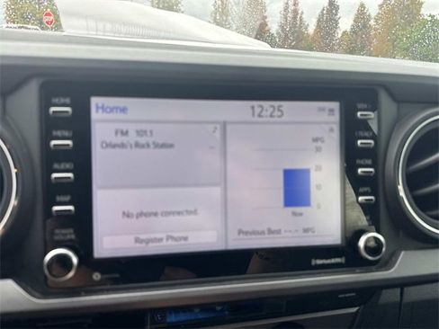 Used 2023 Toyota Tacoma TRD Sport image 21