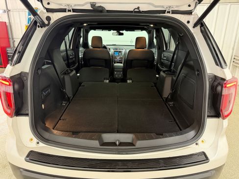 Used 2018 Ford Explorer Sport w/ Equipment Group 401A image 33