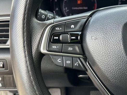 Used 2020 Honda Accord EX image 42