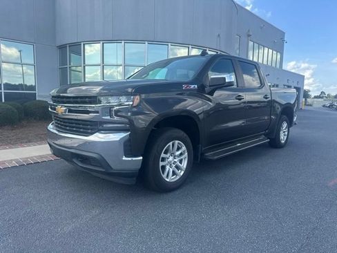 Used 2021 Chevrolet Silverado 1500 LT AWD/4WD image 1