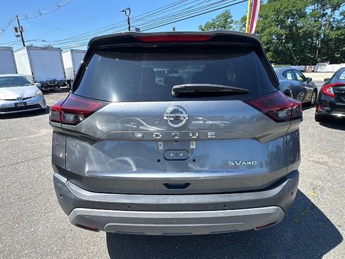 Used 2021 Nissan Rogue SV AWD/4WD image 6