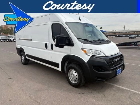 Used 2023 RAM ProMaster 2500 FWD image 1
