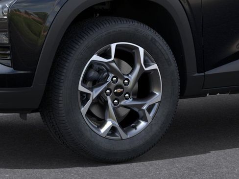 New 2026 Chevrolet Trax LT w/ Driver Confidence Package FWD image 9