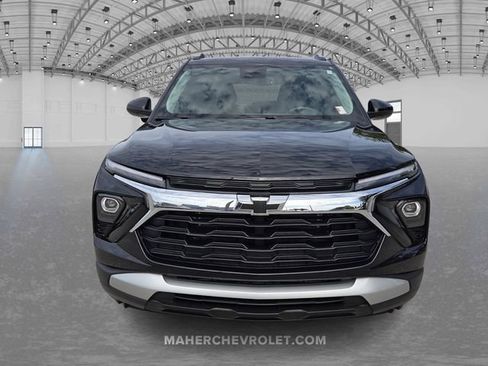 Certified 2025 Chevrolet TrailBlazer LT w/ Convenience Package FWD image 2