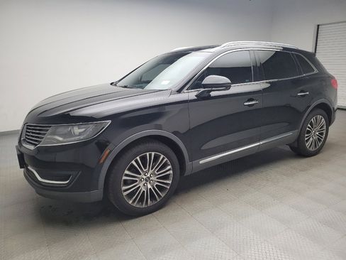 Used 2016 Lincoln MKX Reserve w/ Climate Package AWD/4WD image 2