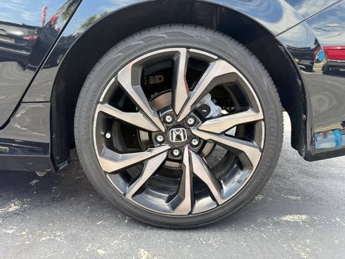 Used 2019 Honda Civic Sport image 28