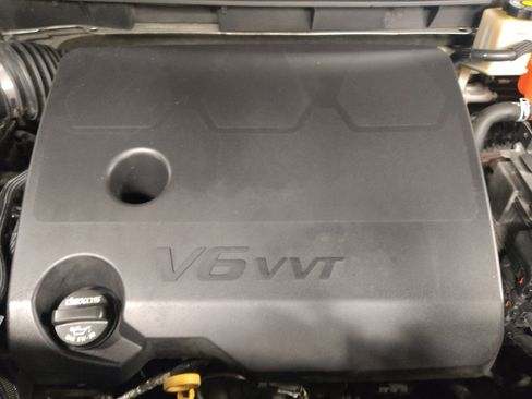 Used 2020 Chevrolet Traverse RS w/ LPO, Floor Liner Package FWD image 30
