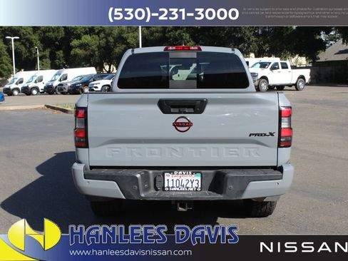 Used 2024 Nissan Frontier Pro-X w/ Pro Convenience Package RWD image 8