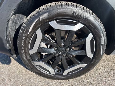 Used 2025 Kia Telluride S AWD/4WD image 10
