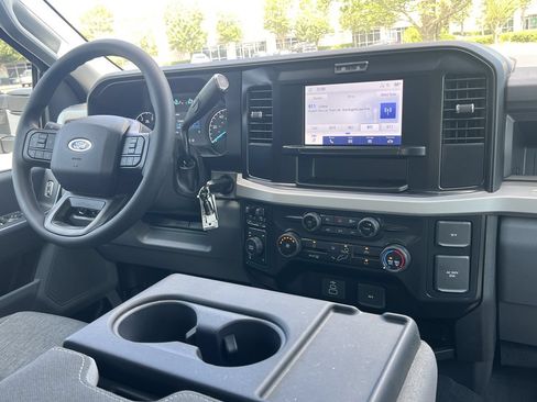 New 2026 Ford F250 XL AWD/4WD image 3