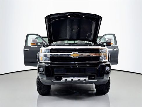 Used 2015 Chevrolet Silverado 3500 High Country image 28
