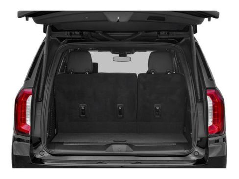 Used 2024 GMC Yukon AT4 w/ Technology Package image 14