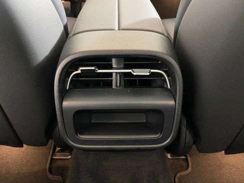 New 2026 Mercedes-Benz E 450 4MATIC Sedan image 28