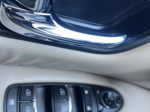 Certified 2022 Nissan Armada SL w/ Captain's Chairs Package image 34