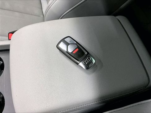 Certified 2023 Audi Q5 2.0T Premium Plus w/ Premium Plus Package image 14