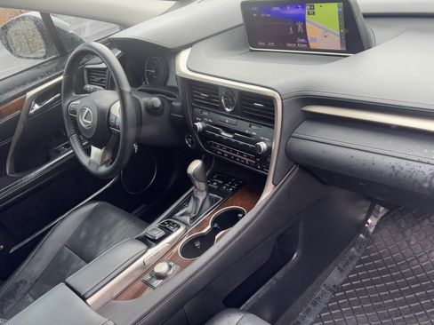 Used 2017 Lexus RX 450h AWD image 10