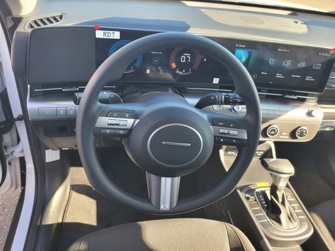 New 2026 Hyundai Kona SE image 22