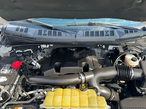 Used 2019 Ford F150 Lariat w/ Equipment Group 502A Luxury image 27