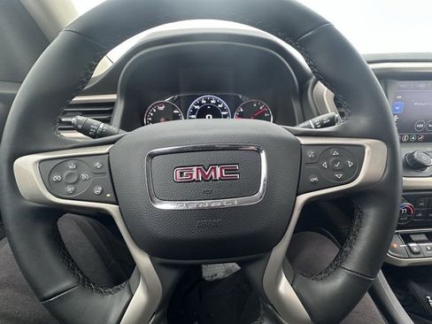 Certified 2023 GMC Acadia Denali w/ Denali Technology Package image 19