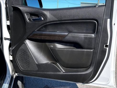 Used 2018 GMC Canyon SLT w/ Driver Alert Package image 29