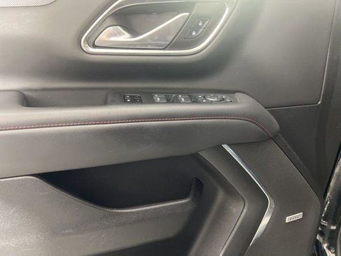 Used 2022 Chevrolet Tahoe RST w/ Sport Performance Package image 7