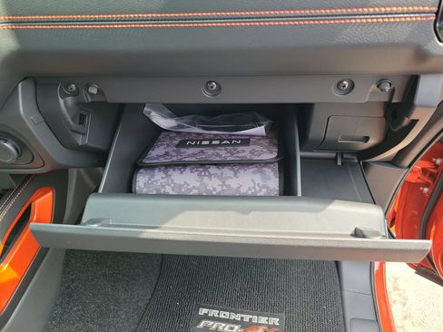 Used 2025 Nissan Frontier PRO-4X w/ Pro Premium Package AWD/4WD image 40