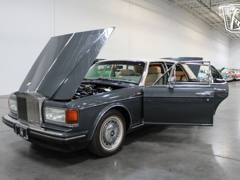 Used 1990 Rolls-Royce Silver Spur II RWD image 34