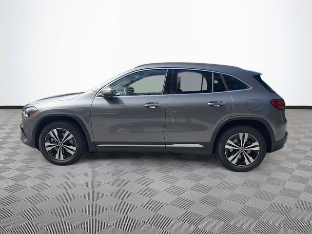 Used 2026 Mercedes-Benz GLA 250 4MATIC image 4