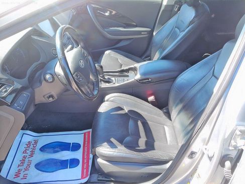 Used 2014 Hyundai Azera Limited w/ Option Group 02 FWD image 22