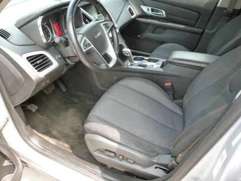 Used 2015 GMC Terrain SLE AWD/4WD image 9