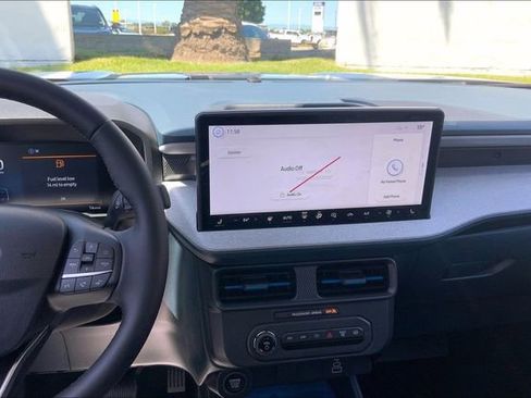 New 2026 Ford Maverick XLT FWD image 7