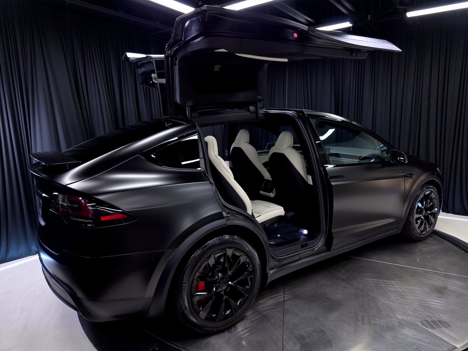 Used 2023 Tesla Model X Plaid AWD/4WD image 47