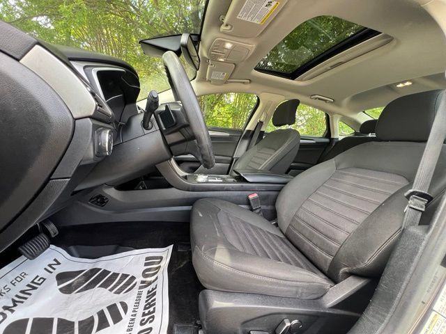 Used 2019 Ford Fusion SE AWD/4WD image 39