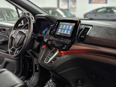 Used 2023 Honda Odyssey Sport image 29